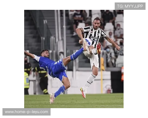 基耶萨快速反击一条龙破门，尤文图斯气势如虹