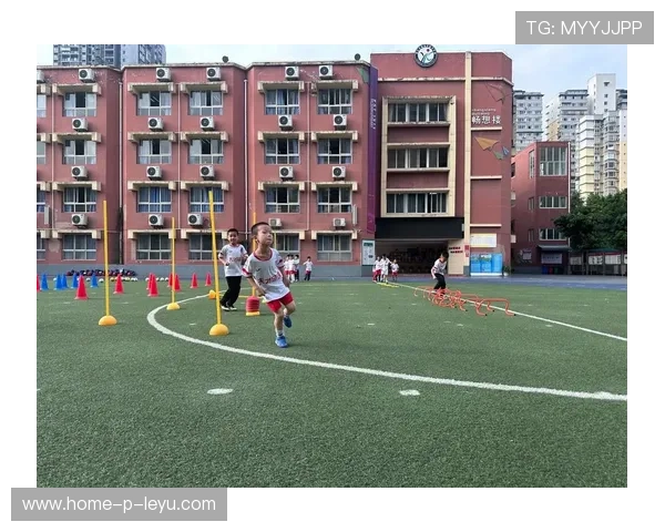 足球学院完善青训守门员教学视频库建设,足球守门员培训班 足球学院完善青训守门员教学视频库建设,足球守门员培训班